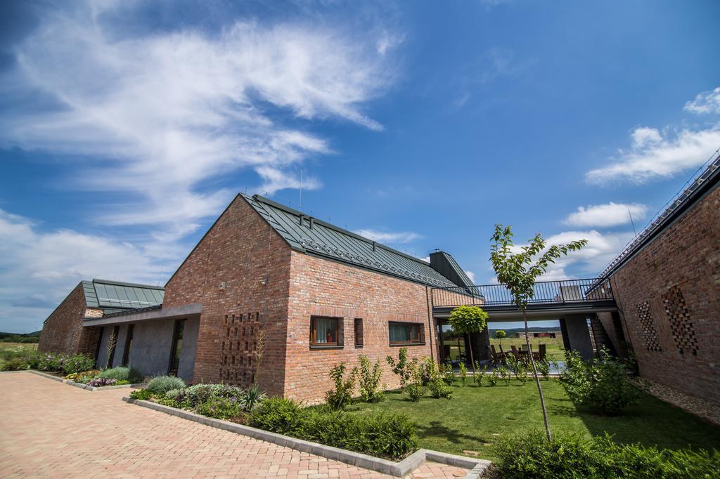 Villa Oeregtoelgy Vendeghaz Szár Exterior foto